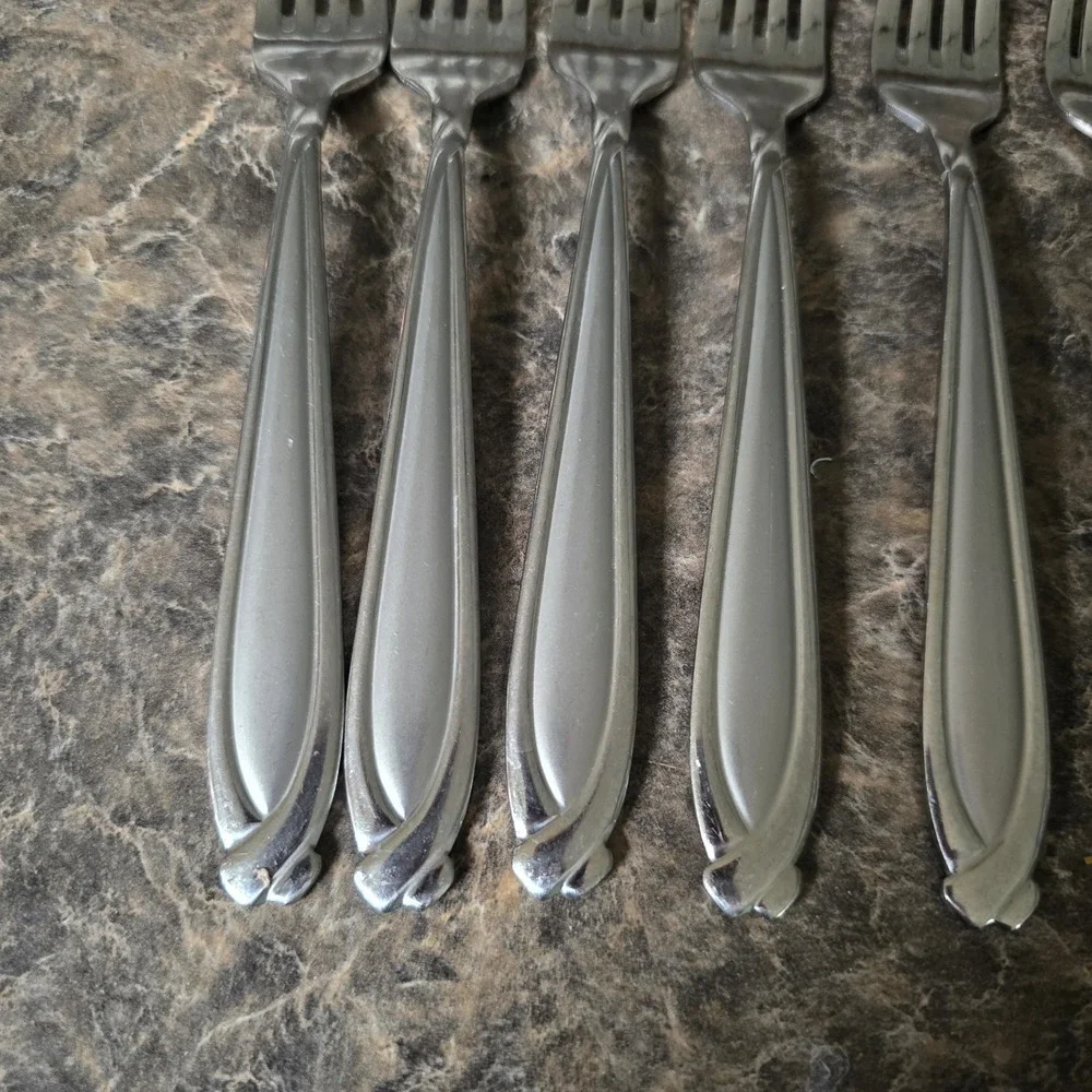 Hampton Silversmiths * CONCORDE Satin Stainless Dinner‎ Forks Lot Of 9